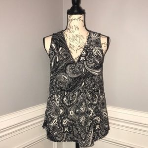 Loft Black and white sleeveless blouse